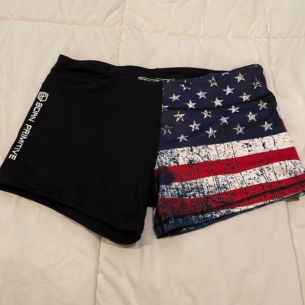 Born Primitive size Large American flag shorts